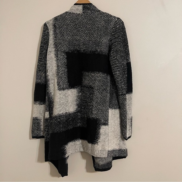 LUCKY BRAND OPEN FRONT CARDIGAN IKAT GEOMETRIC BLACK GRAY Medium - Picture 2 of 13